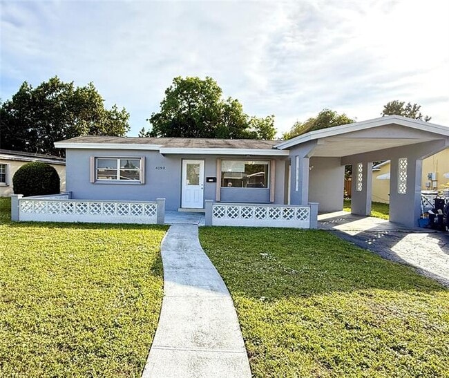 Building Photo - 4190 NW 45th St