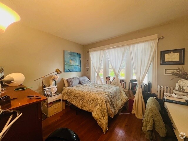 Building Photo - 30 Babcock St Unit 1 Rental