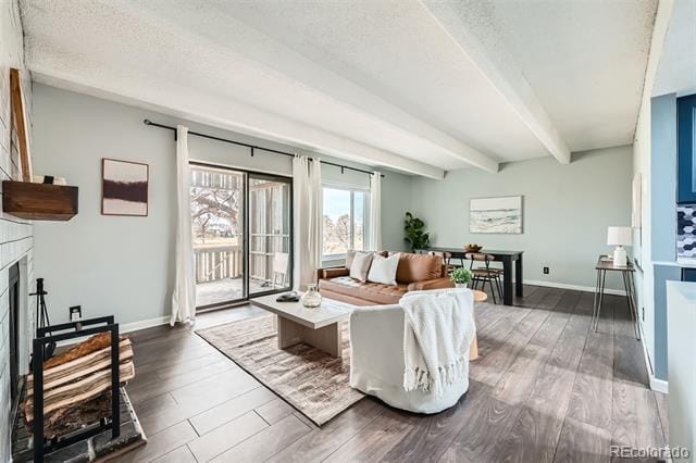 Photo - 2525 S Dayton Way Unidad 1003