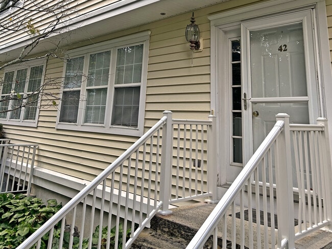 Photo - 629 Danbury Rd Unit 42