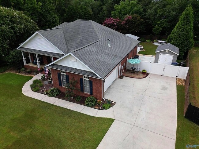 318 Freedom Ct