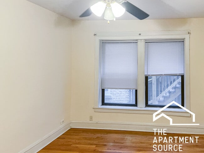 Photo - 518 W Cornelia Ave Unit 116