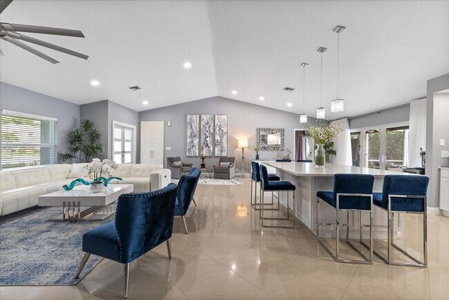 Photo - 10082 Harbourtown Ct