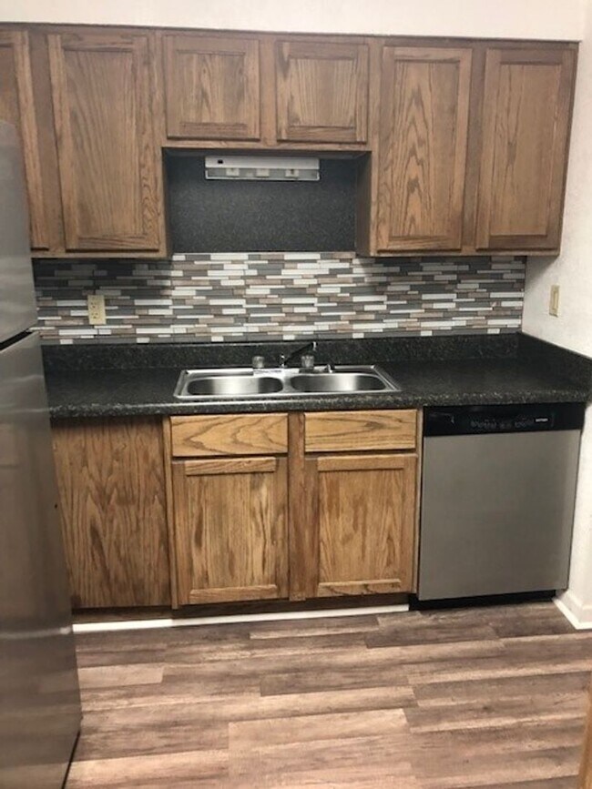 Photo - Just move on in- Fully furnished private one bedroom apartment