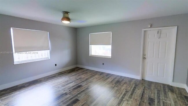 Photo - 3 bedroom in Hollywood FL 33021