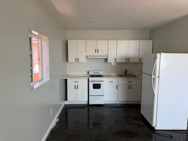 7302 San Miguel