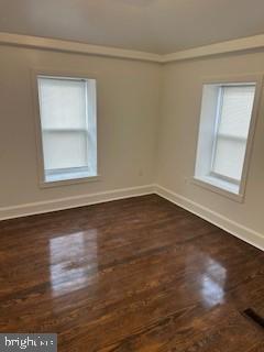 Photo - 264 Maple Ave