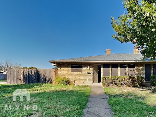 Photo - 314 Towne House Ln