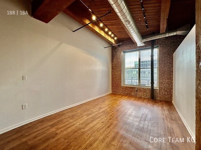 Photo - 202 W 5th St Unit 412