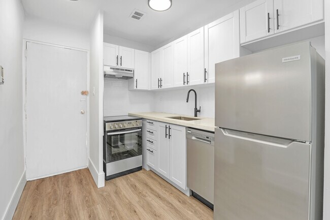 Photo - 15 Gamble Ave