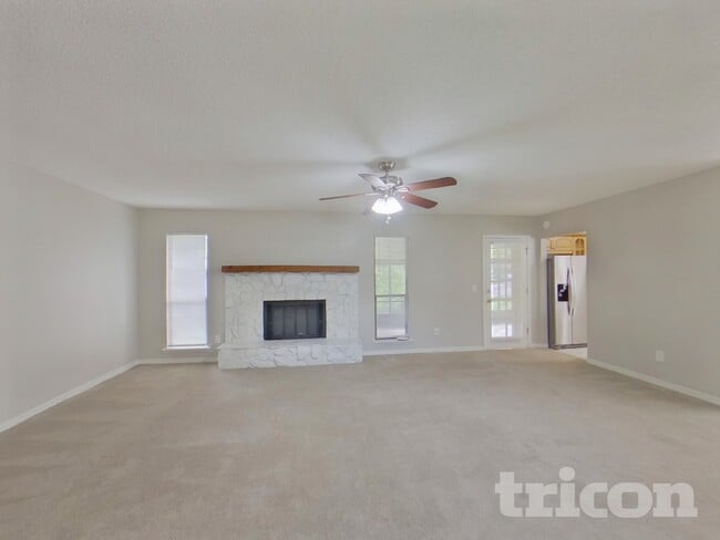 Photo - 7091 Beechfern Ln S