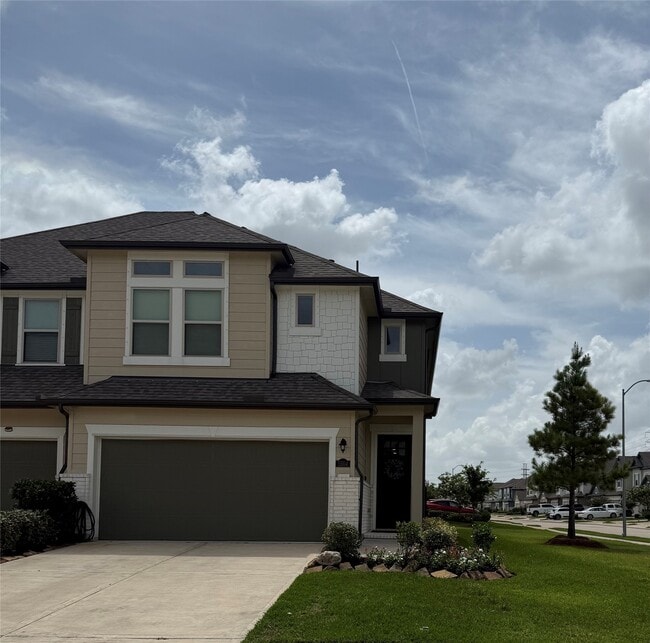 Photo - 5504 Hyde Park Dr