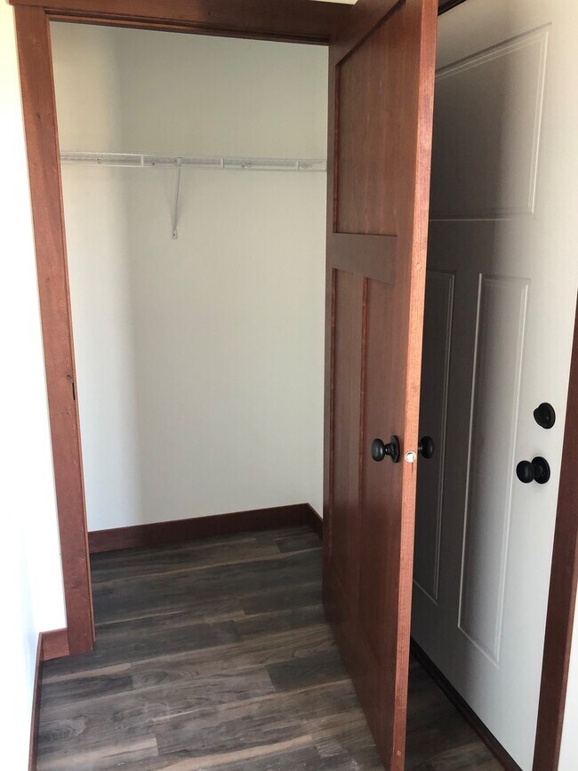 Photo - 1739 Aspen Ct