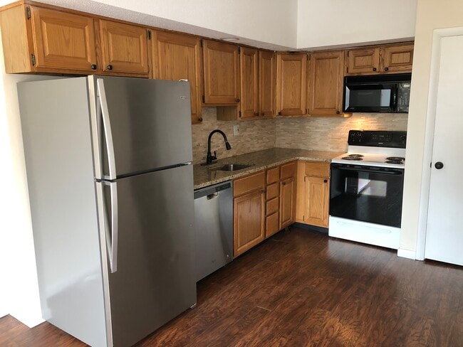 Photo - 184 Kings Hwy