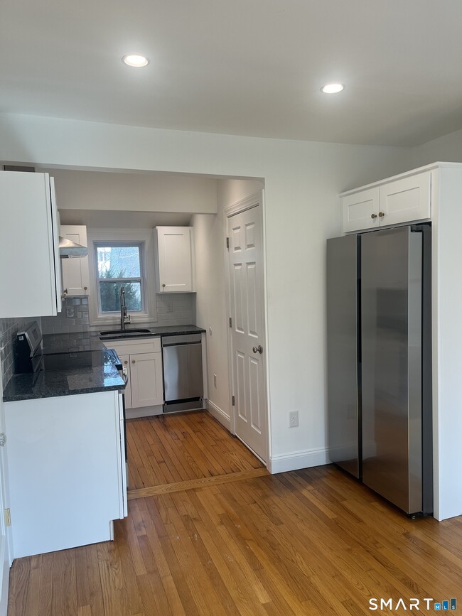 Photo - 156 Union St Unidad 2