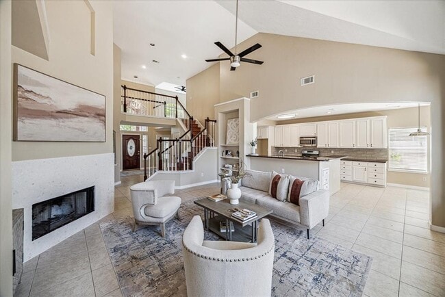 Building Photo - 17426 Little Riata Dr Rental