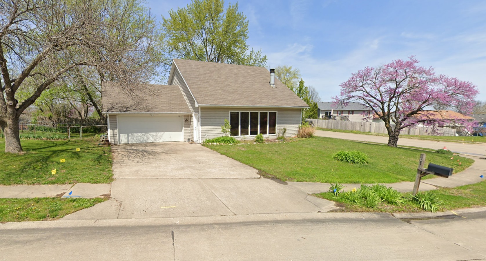 3 Bed 2 bath Single Family Home - 3 Bed 2 bath Single Family Home
