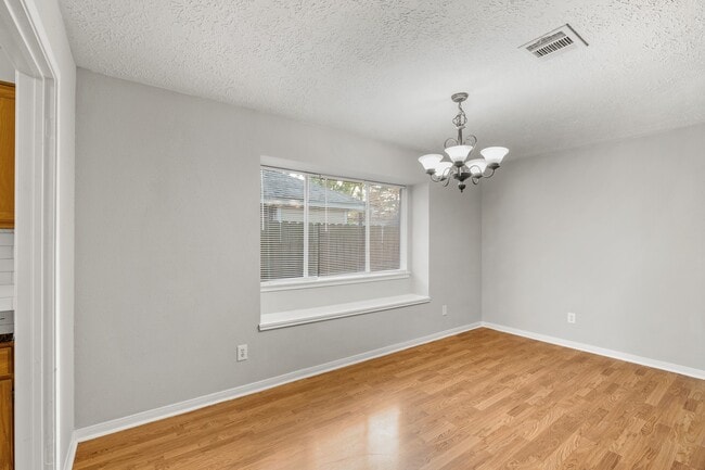 Photo - 10823 Fairstone Dr