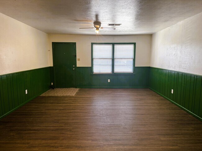 Photo - 2014 54th St