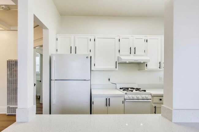 Building Photo - 772 S. 2nd Street-F Unit F Rental