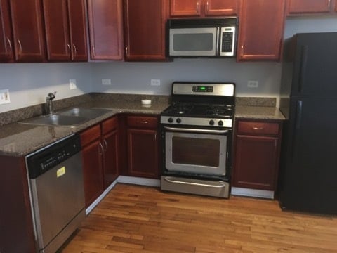 Photo - 505 E 44th St