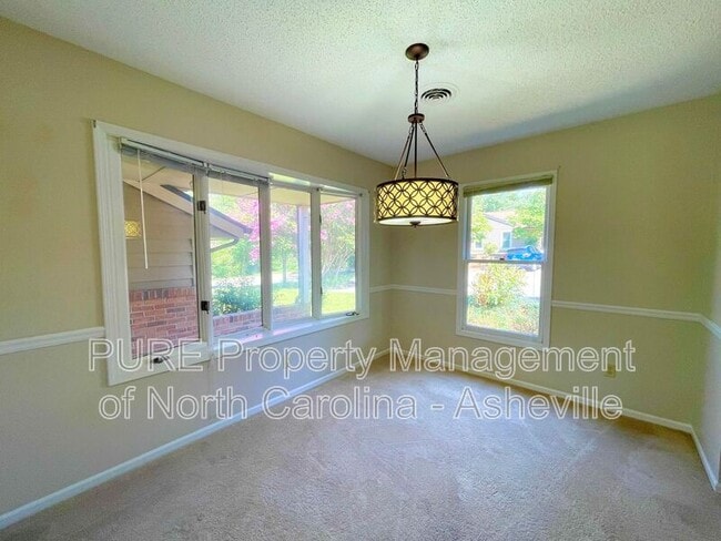 Photo - 11 Elderberry Ln
