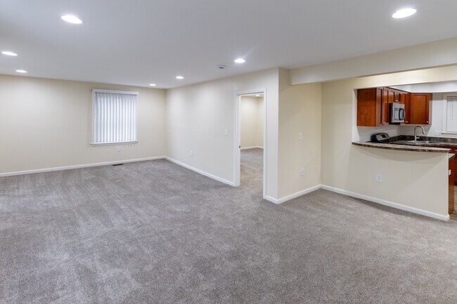 Photo - Newport Landings Apartment Community