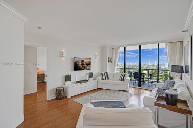 Building Photo - 3640 Yacht Club Dr Unit 1704 Rental