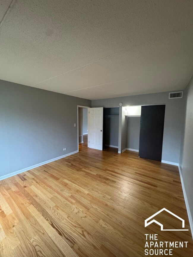 Photo - 525 N Quentin Rd Unit 104