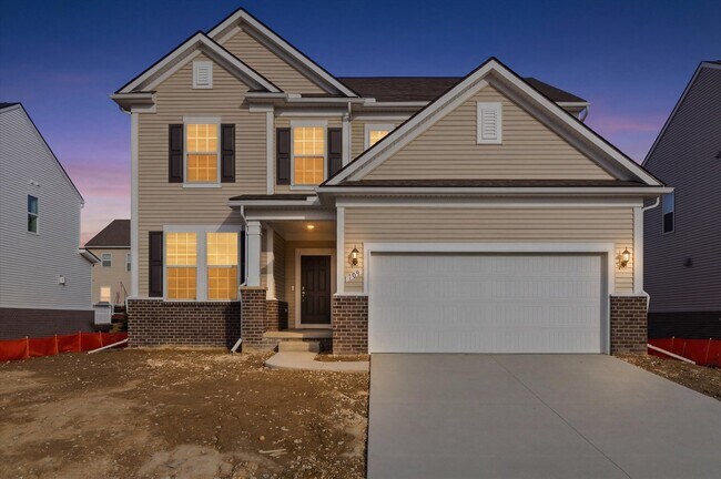 Photo - 709 Risdon Trail S