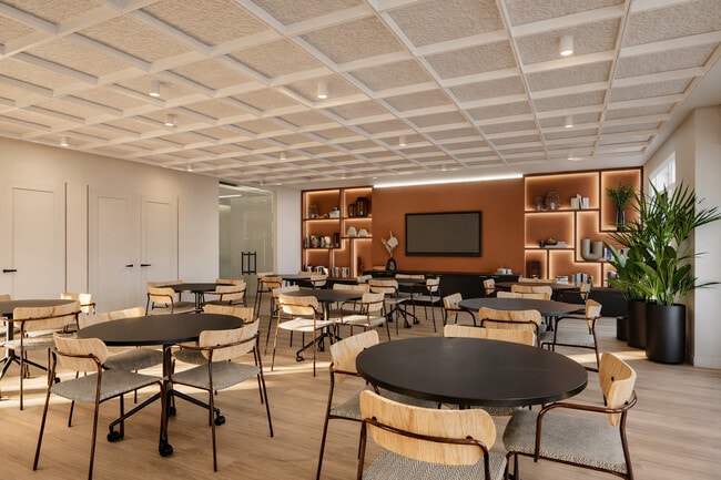 La sala flexible de Linden - The Linden Senior Residences