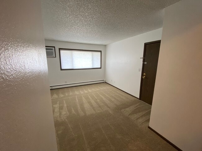 Photo - 280 S Chestnut St