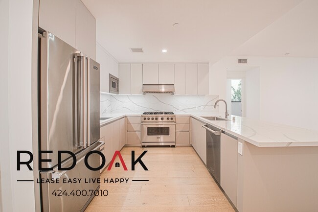 Photo - 1415 Reeves St Unit 204