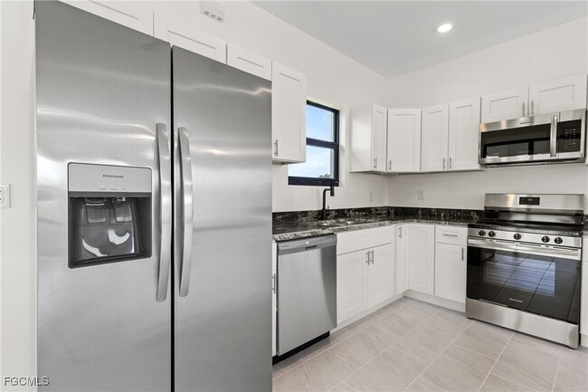 Photo - 2711 50th St W