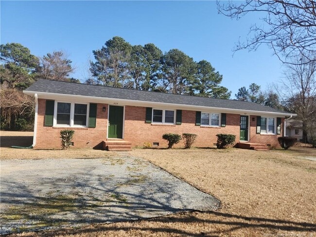 Building Photo - 425 Windermere Dr