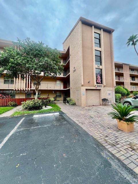 Photo - 260 NW 76th Ave Unidad 407 Rental
