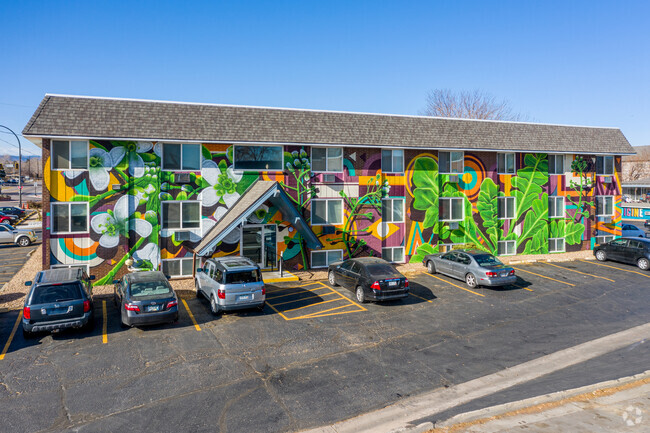 Building Photo - Loop at Lamar Station Rental