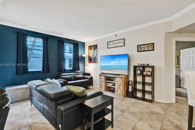 Photo - 3155 NE 184th St Unit 8103