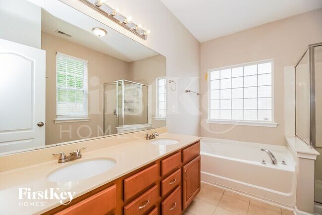 Photo - 13510 Delstone Dr House