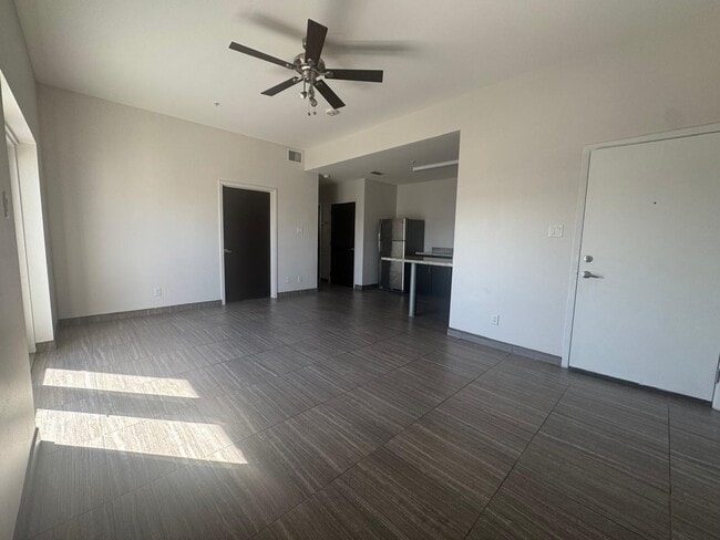 Photo - 502 Shiloh Dr Unidad 301 E