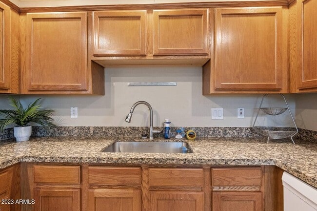 Photo - 16801 N 94th St Unidad 1061