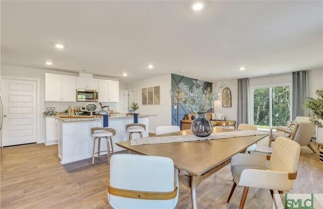 Photo - 477 Coconut Dr