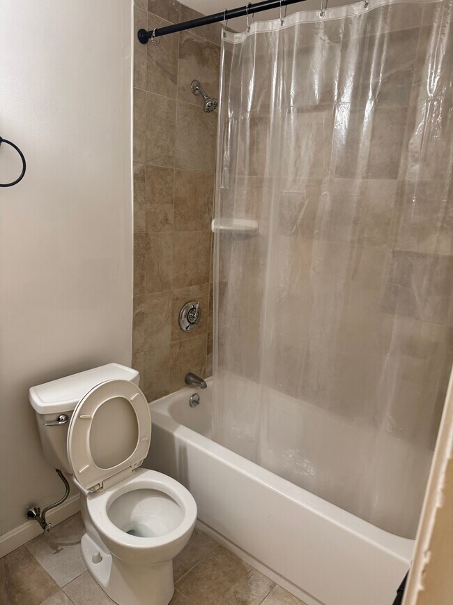 145 Endicott St Unit 4