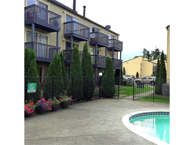 Building Photo - 31003 14th Ave S Unit F3