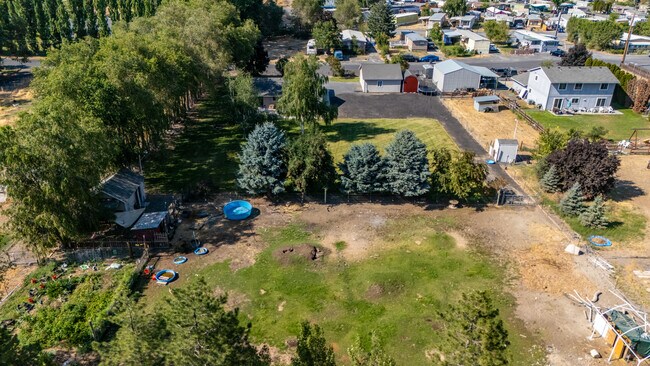 Photo - 7887 Dahl Rd NE