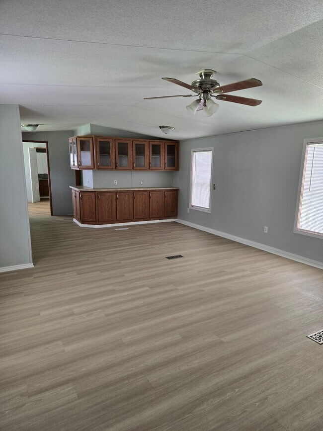 Photo - 22091 Bowden Dr
