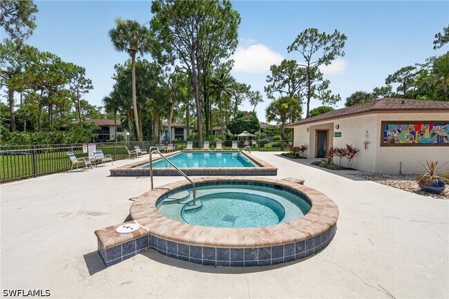 Photo - 1915 Courtyard Way Unit 202