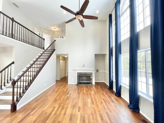 Photo - 602 Pearces Ford Rd