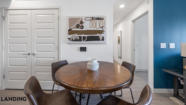 9275 N 29th Ave Unit 3005