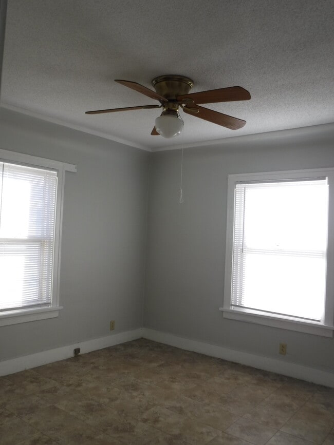 Photo - 3617 Penn St